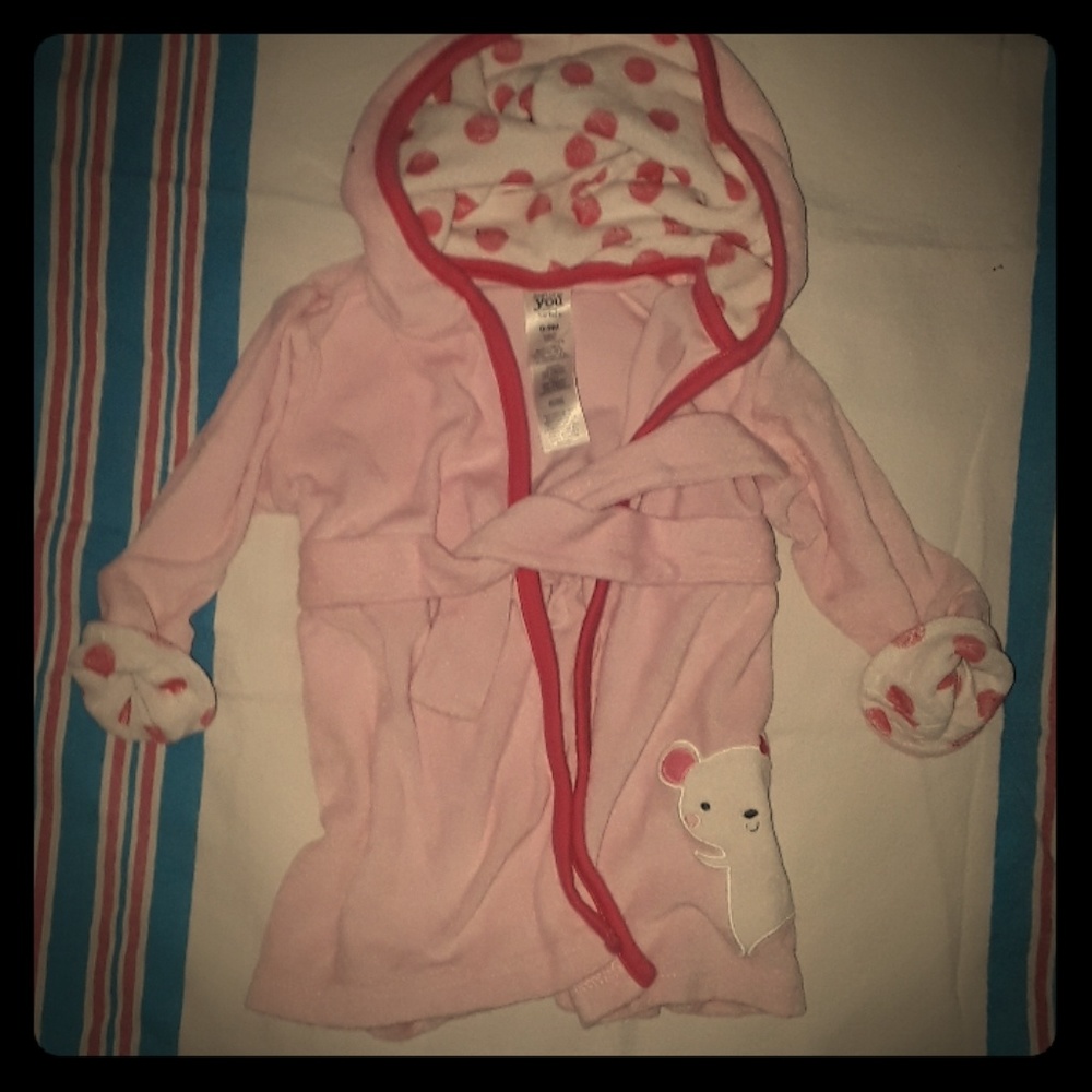 Carters bathrobe